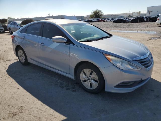 Photo 3 VIN: 5NPEB4AC1EH818671 - HYUNDAI SONATA GLS 