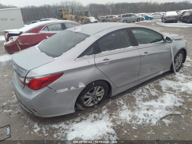 Photo 3 VIN: 5NPEB4AC1EH861763 - HYUNDAI SONATA 