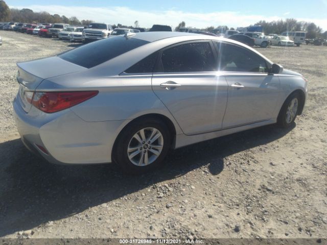 Photo 3 VIN: 5NPEB4AC1EH862816 - HYUNDAI SONATA 