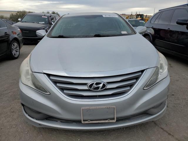 Photo 4 VIN: 5NPEB4AC1EH863450 - HYUNDAI SONATA 