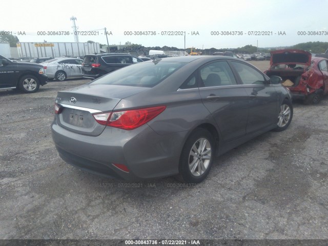 Photo 3 VIN: 5NPEB4AC1EH866459 - HYUNDAI SONATA 