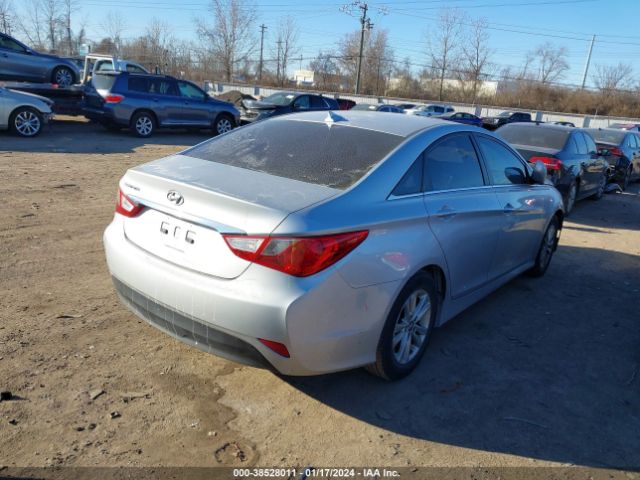 Photo 3 VIN: 5NPEB4AC1EH876618 - HYUNDAI SONATA 