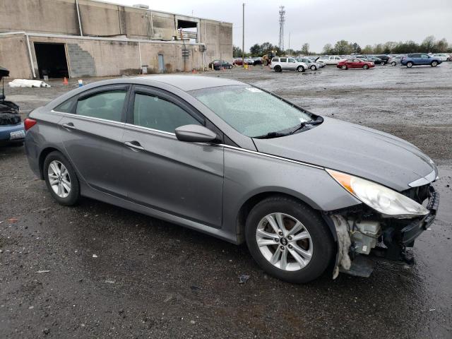 Photo 3 VIN: 5NPEB4AC1EH880488 - HYUNDAI SONATA GLS 