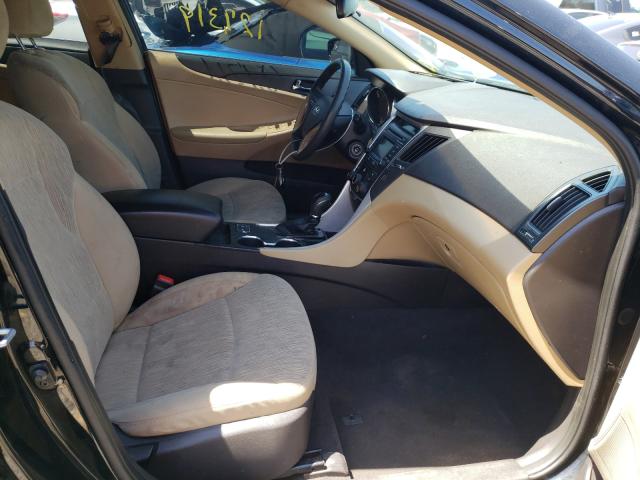 Photo 4 VIN: 5NPEB4AC1EH886100 - HYUNDAI SONATA GLS 