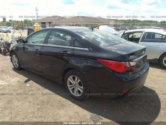 Photo 2 VIN: 5NPEB4AC1EH916437 - HYUNDAI SONATA 