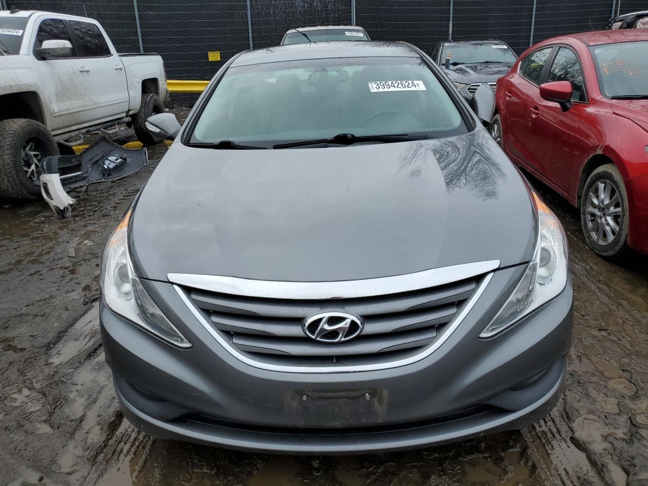 Photo 4 VIN: 5NPEB4AC1EH934176 - HYUNDAI SONATA 