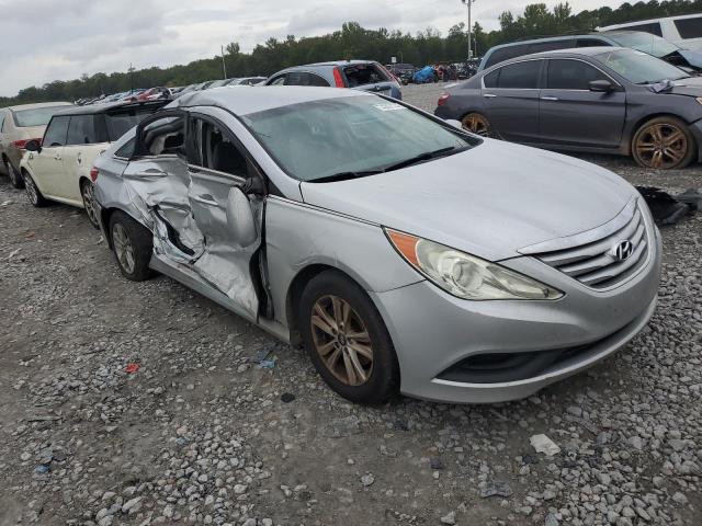 Photo 3 VIN: 5NPEB4AC1EH938793 - HYUNDAI SONATA GLS 