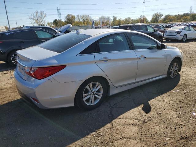 Photo 2 VIN: 5NPEB4AC1EH940138 - HYUNDAI SONATA GLS 