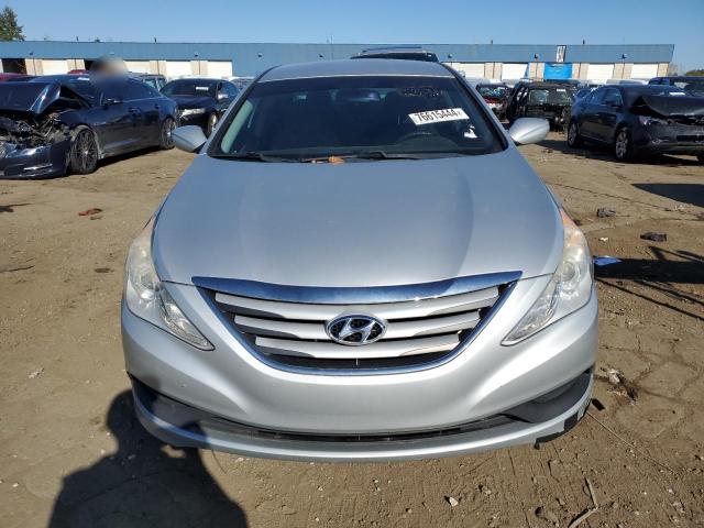 Photo 4 VIN: 5NPEB4AC1EH940138 - HYUNDAI SONATA GLS 