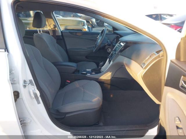 Photo 4 VIN: 5NPEB4AC1EH940396 - HYUNDAI SONATA 