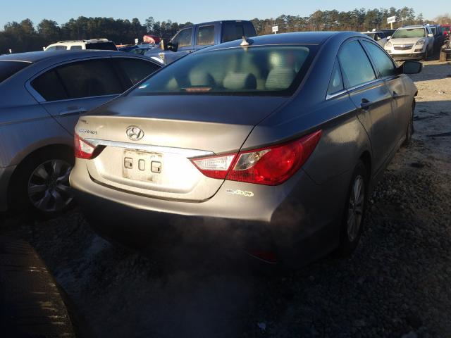 Photo 3 VIN: 5NPEB4AC1EH943539 - HYUNDAI SONATA GLS 