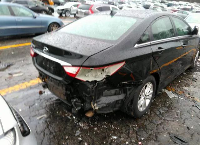 Photo 5 VIN: 5NPEB4AC1EH946800 - HYUNDAI SONATA 