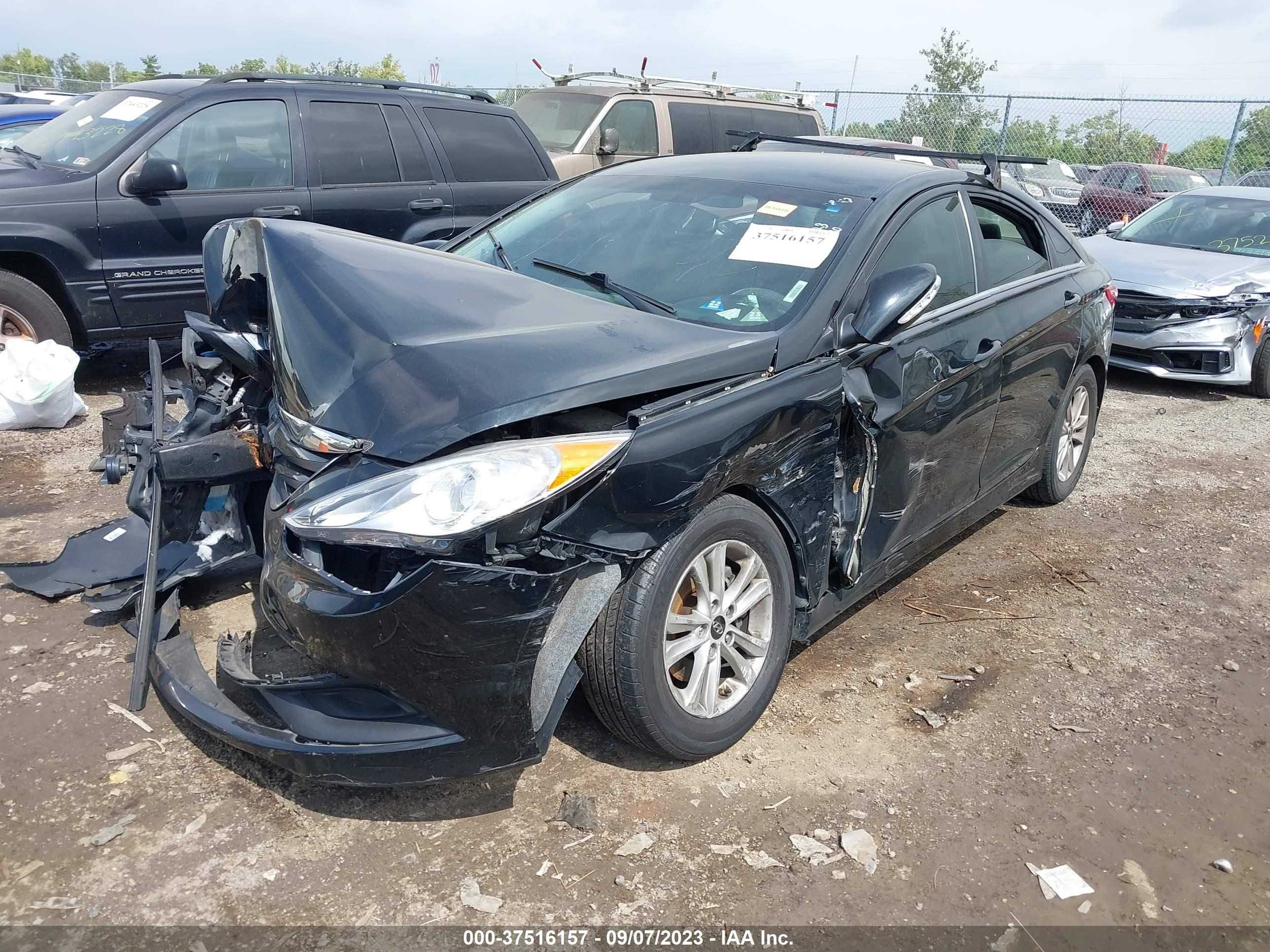 Photo 1 VIN: 5NPEB4AC1EH948241 - HYUNDAI SONATA 