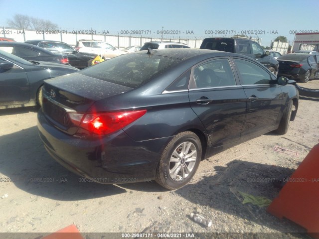 Photo 3 VIN: 5NPEB4AC2BH003925 - HYUNDAI SONATA 