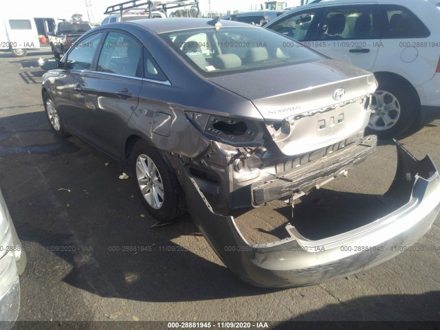 Photo 2 VIN: 5NPEB4AC2BH013077 - HYUNDAI SONATA 