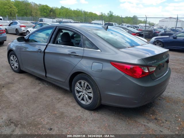 Photo 2 VIN: 5NPEB4AC2BH017954 - HYUNDAI SONATA 