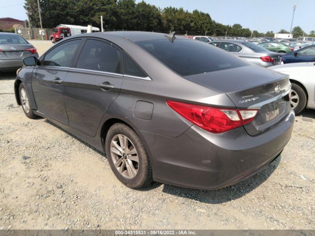 Photo 2 VIN: 5NPEB4AC2BH045768 - HYUNDAI SONATA 