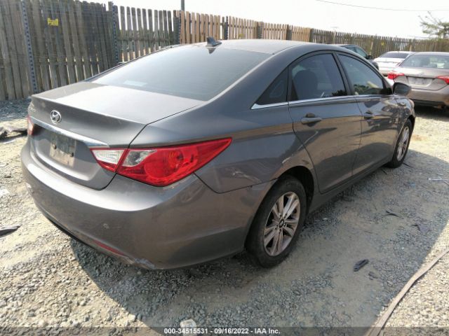 Photo 3 VIN: 5NPEB4AC2BH045768 - HYUNDAI SONATA 