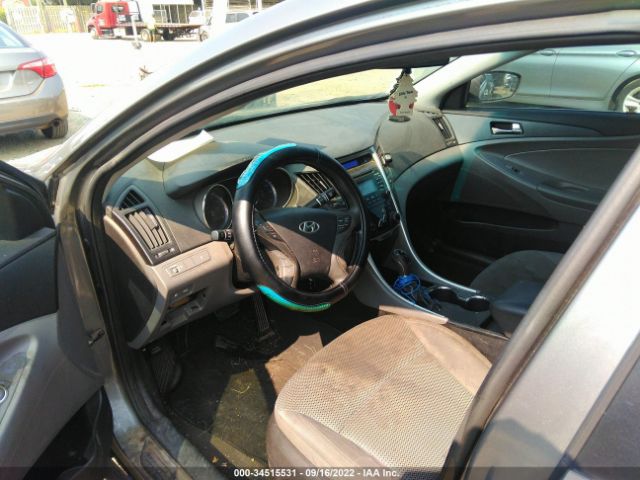 Photo 4 VIN: 5NPEB4AC2BH045768 - HYUNDAI SONATA 