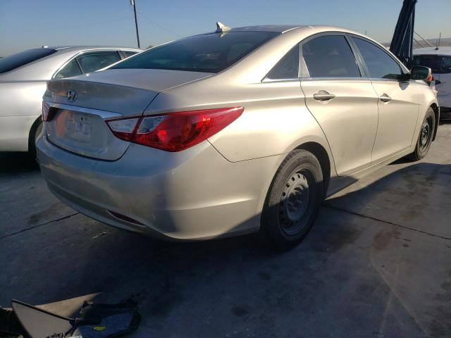 Photo 3 VIN: 5NPEB4AC2BH069083 - HYUNDAI SONATA GLS 