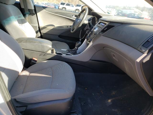 Photo 4 VIN: 5NPEB4AC2BH071240 - HYUNDAI SONATA GLS 