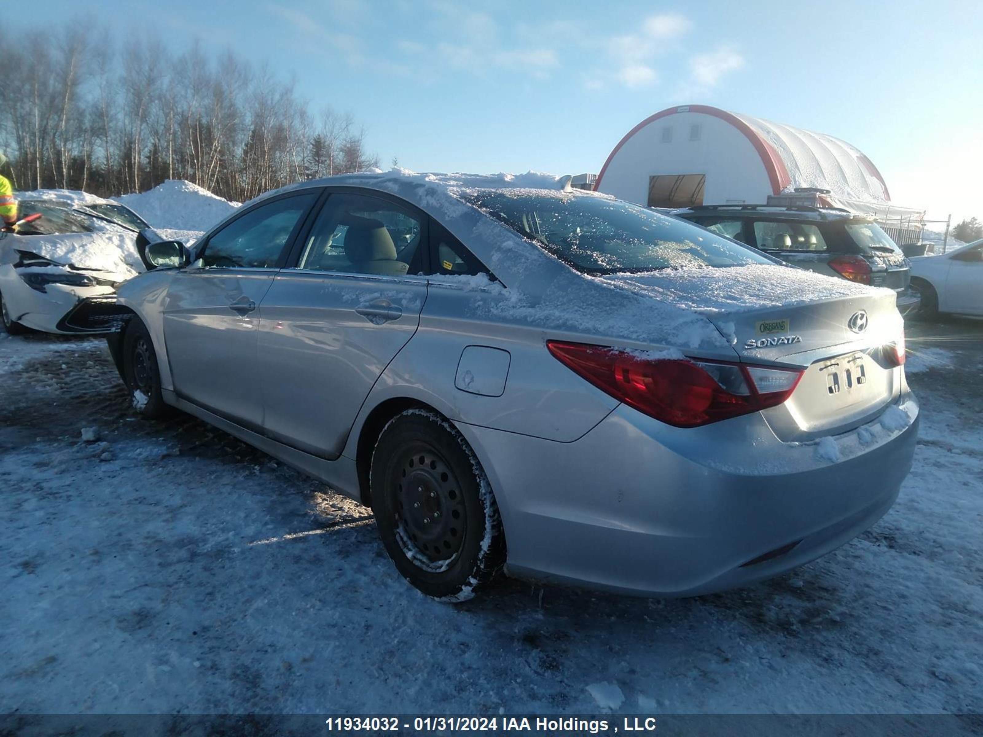 Photo 2 VIN: 5NPEB4AC2BH076731 - HYUNDAI SONATA 