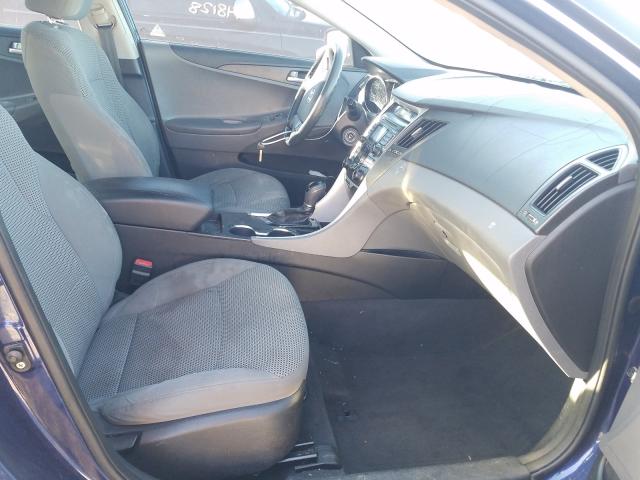 Photo 4 VIN: 5NPEB4AC2BH084070 - HYUNDAI SONATA GLS 