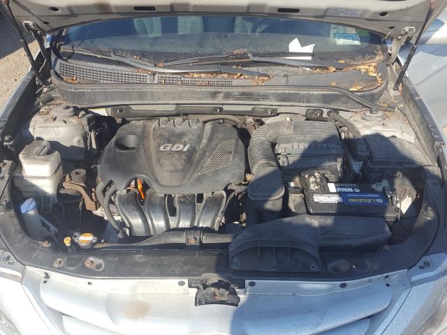 Photo 6 VIN: 5NPEB4AC2BH092430 - HYUNDAI SONATA 