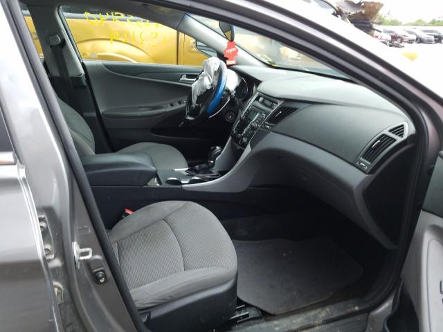 Photo 4 VIN: 5NPEB4AC2BH096297 - HYUNDAI SONATA GLS 