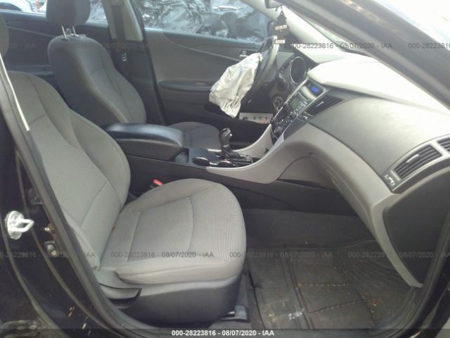 Photo 4 VIN: 5NPEB4AC2BH100719 - HYUNDAI SONATA 