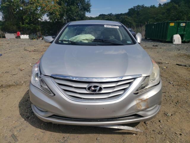 Photo 4 VIN: 5NPEB4AC2BH127497 - HYUNDAI SONATA 