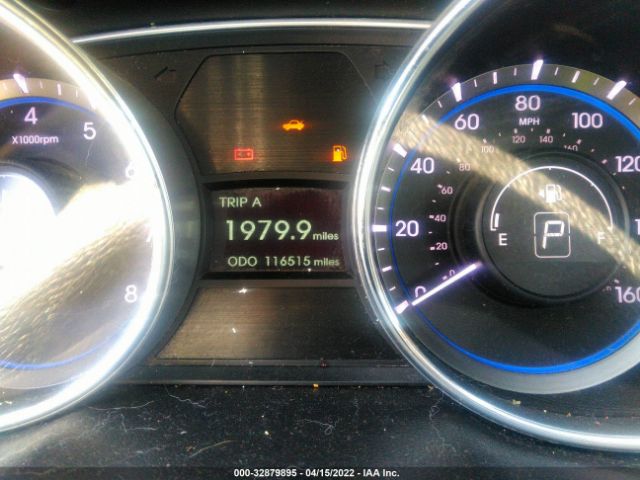 Photo 6 VIN: 5NPEB4AC2BH153520 - HYUNDAI SONATA 