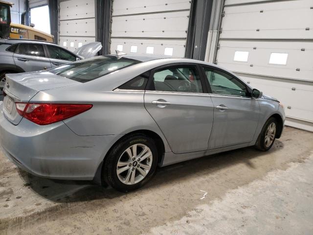 Photo 2 VIN: 5NPEB4AC2BH157650 - HYUNDAI SONATA GLS 