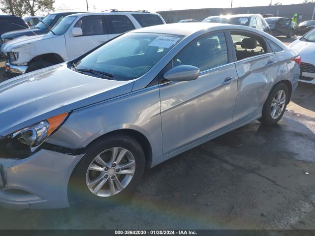 Photo 5 VIN: 5NPEB4AC2BH167109 - HYUNDAI SONATA 