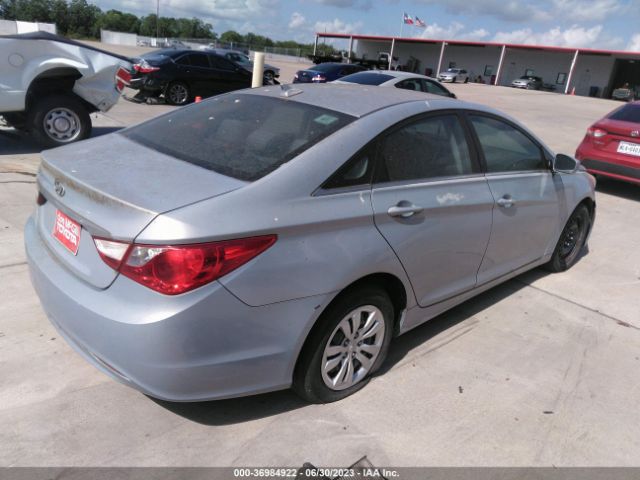 Photo 3 VIN: 5NPEB4AC2BH191264 - HYUNDAI SONATA 