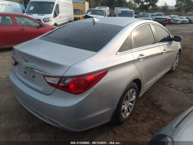 Photo 3 VIN: 5NPEB4AC2BH191538 - HYUNDAI SONATA 