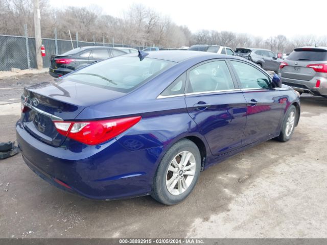 Photo 3 VIN: 5NPEB4AC2BH193290 - HYUNDAI SONATA 