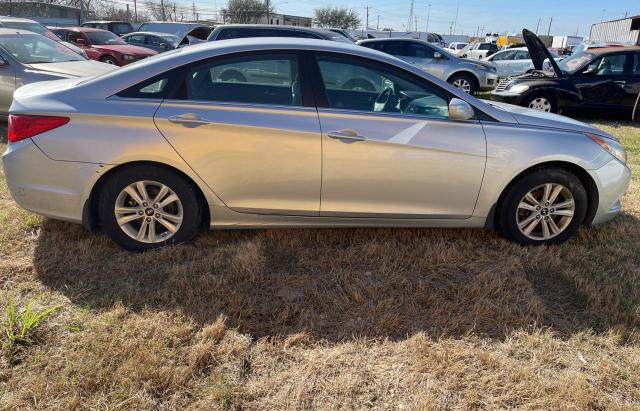 Photo 3 VIN: 5NPEB4AC2BH197159 - HYUNDAI SONATA GLS 