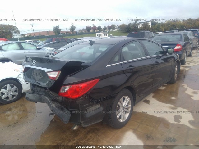 Photo 3 VIN: 5NPEB4AC2BH243329 - HYUNDAI SONATA 