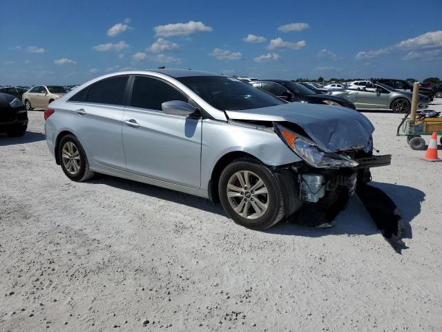 Photo 3 VIN: 5NPEB4AC2BH258008 - HYUNDAI SONATA GLS 