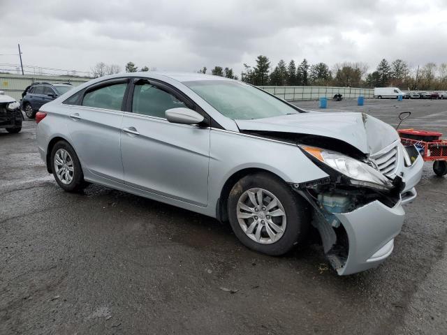 Photo 3 VIN: 5NPEB4AC2BH267050 - HYUNDAI SONATA 