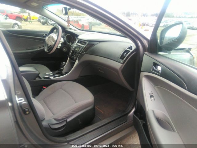 Photo 4 VIN: 5NPEB4AC2BH271664 - HYUNDAI SONATA 