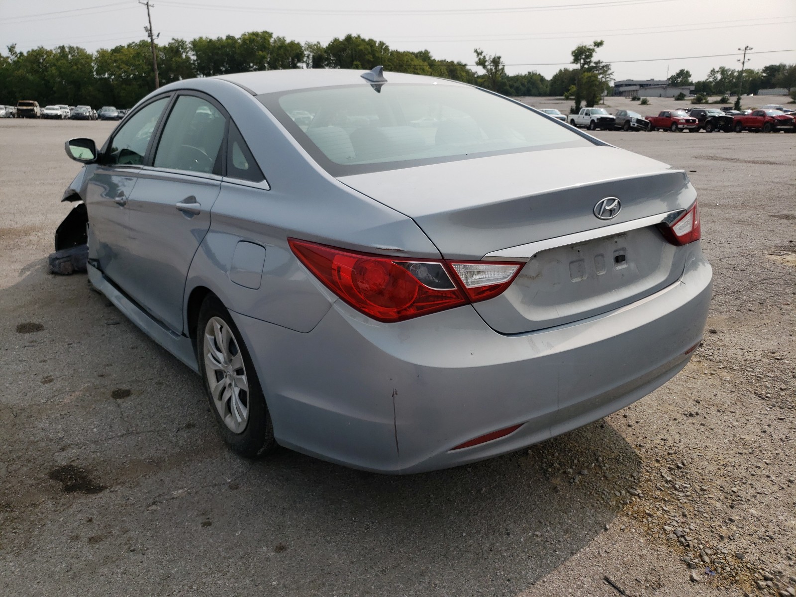 Photo 2 VIN: 5NPEB4AC2CH322811 - HYUNDAI SONATA GLS 