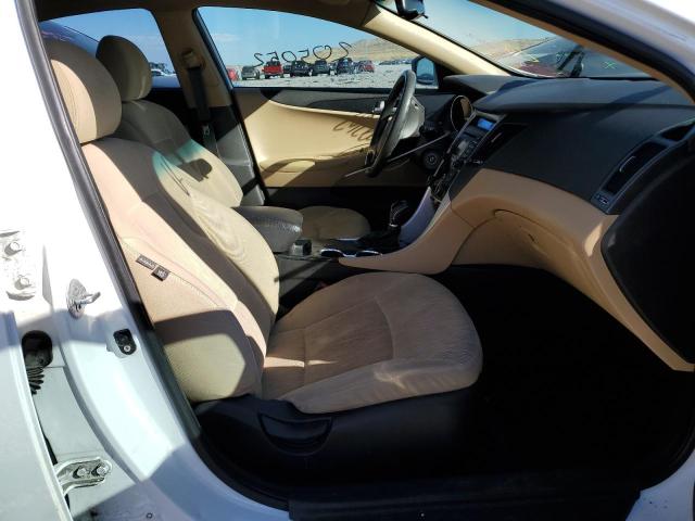 Photo 4 VIN: 5NPEB4AC2CH323473 - HYUNDAI SONATA GLS 