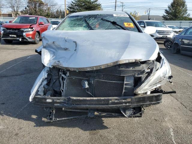 Photo 4 VIN: 5NPEB4AC2CH334473 - HYUNDAI SONATA GLS 