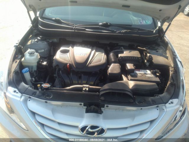 Photo 9 VIN: 5NPEB4AC2CH337258 - HYUNDAI SONATA 