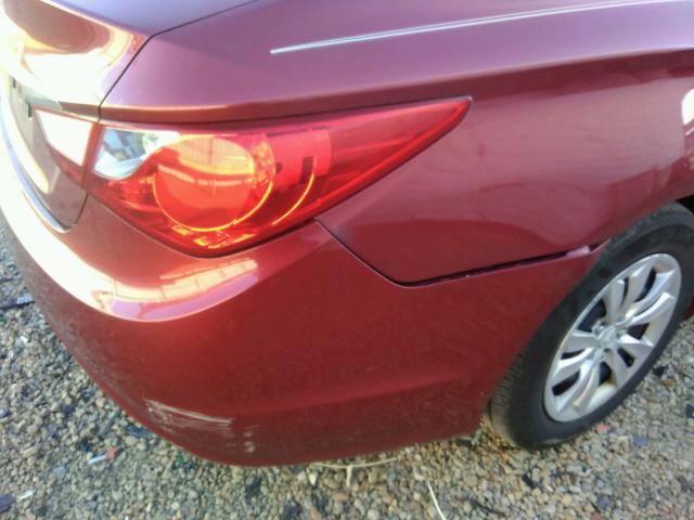 Photo 8 VIN: 5NPEB4AC2CH343738 - HYUNDAI SONATA GLS 