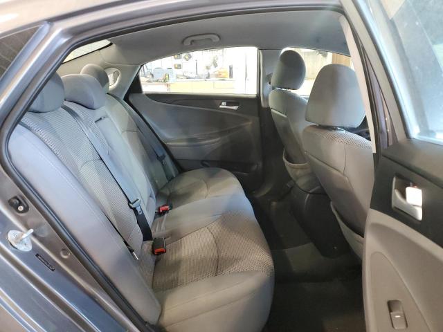 Photo 9 VIN: 5NPEB4AC2CH362760 - HYUNDAI SONATA GLS 