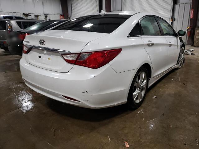 Photo 3 VIN: 5NPEB4AC2CH368560 - HYUNDAI SONATA GLS 