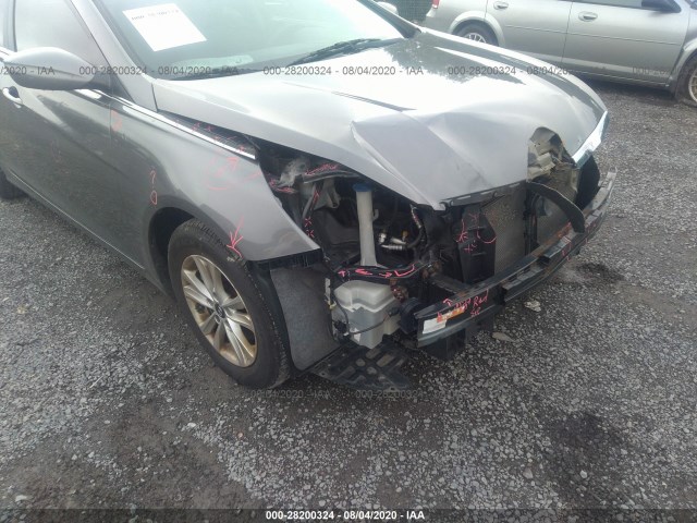 Photo 5 VIN: 5NPEB4AC2CH379123 - HYUNDAI SONATA 